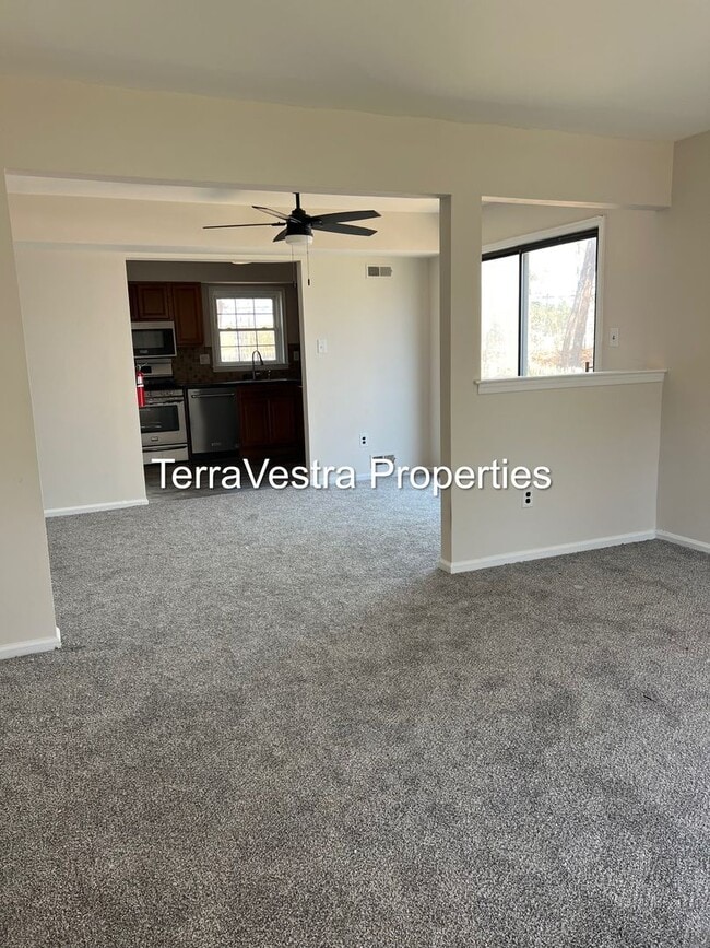 23 Spar Dr in Gloucester Township, NJ - Building Photo - Building Photo