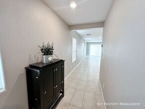 7003 Wildhorse Crk St in North Las Vegas, NV - Building Photo - Building Photo