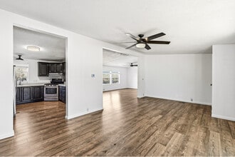 802 S Interstate Dr in Cedar City, UT - Building Photo - Building Photo