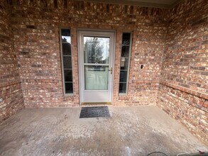 1812 Colorado Ct in Burleson, TX - Building Photo - Building Photo