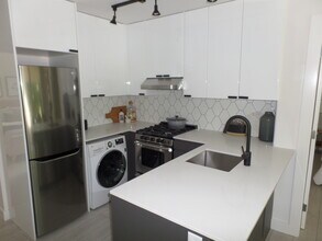 1716 Napier St in Vancouver, BC - Building Photo - Building Photo