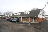 The Jeffersonian Apartments Of Indianapolis in Indianapolis, IN - Foto de edificio - Building Photo