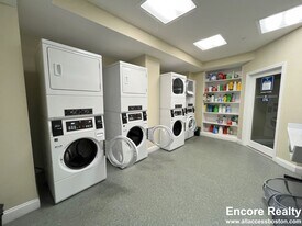 1 Chauncy St in Cambridge, MA - Building Photo