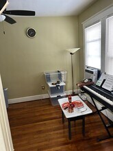 4317 River Rd NW, Unit apt 2 in Washington, DC - Building Photo - Building Photo