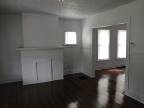 2002 Minnesota Ave in Columbus, OH - Building Photo - Building Photo