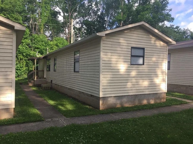 property at 1011 Crescent Dr