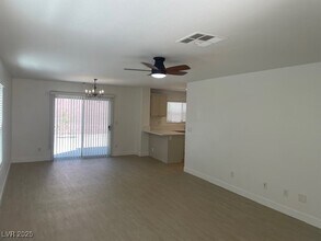 2431 Lilac Cove St in Las Vegas, NV - Building Photo - Building Photo