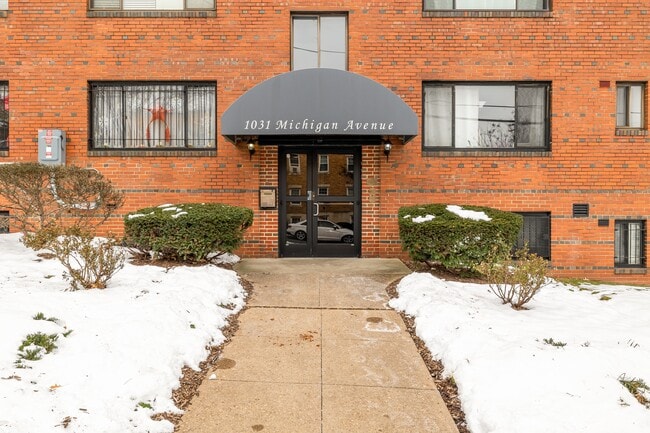 property at 1031 Michigan Ave NE