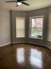 7425 S Princeton Ave in Chicago, IL - Foto de edificio - Building Photo