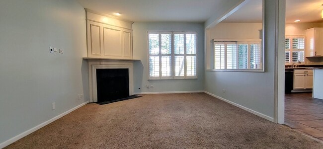 564 Woods Creek Ln in Algonquin, IL - Building Photo - Building Photo