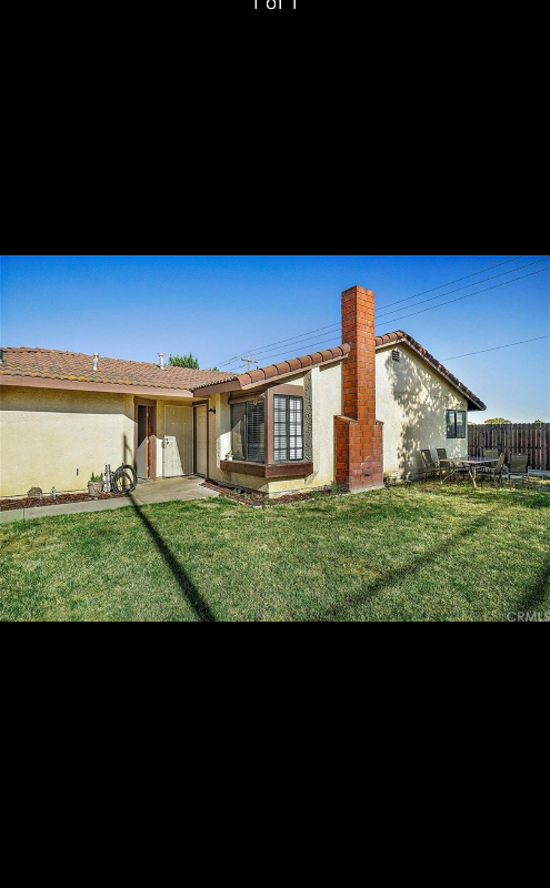 property at 200 Oak Meadow Ln