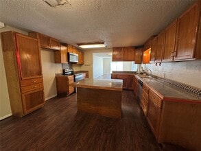 1113 Cora St in La Marque, TX - Building Photo - Building Photo