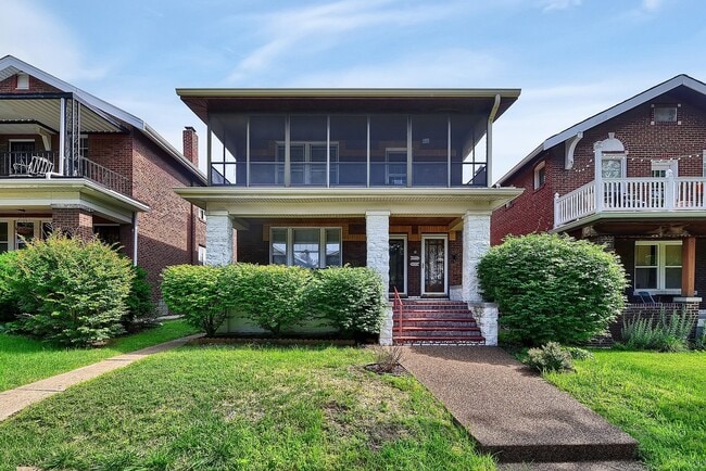 4955 Tholozan Ave in St. Louis, MO - Building Photo - Building Photo