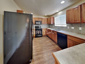 191 W Tehuti Ct in Kuna, ID - Building Photo - Building Photo