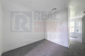 3353 E 132nd St in Cleveland, OH - Building Photo - Building Photo