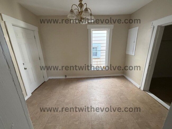 607 S Stone St in Winchester, IN - Building Photo - Building Photo