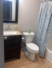 2635 Thornbrier Ct, Unit Thornbrier in Lake Orion, MI - Foto de edificio - Building Photo