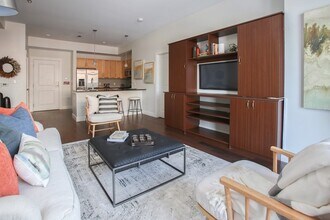 31 Boulevard Ter in Boston, MA - Building Photo - Building Photo