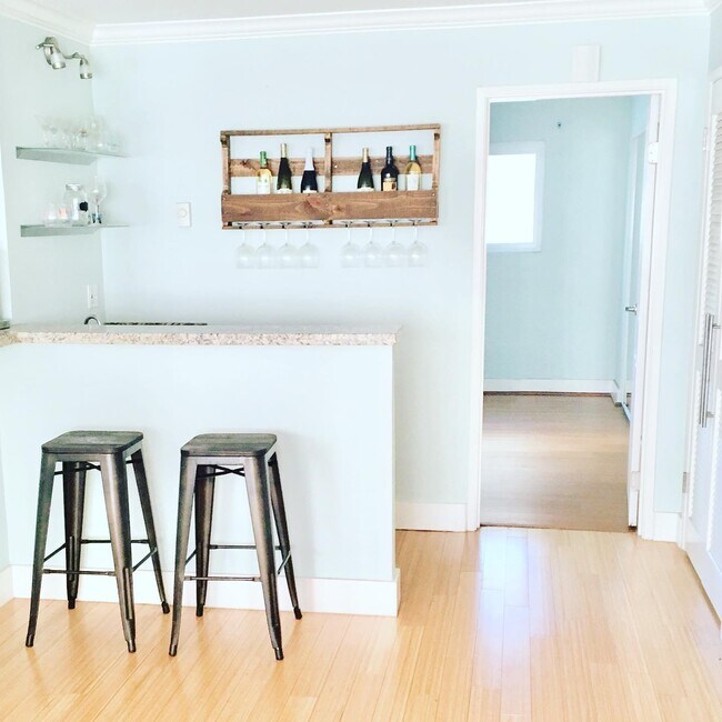 2884 SAWTELLE Rentals in Los Angeles, CA