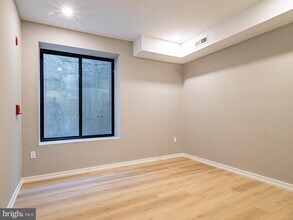 769 S 10th St in Philadelphia, PA - Building Photo - Building Photo