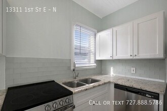 13311 1st St E in Madeira Beach, FL - Building Photo - Building Photo