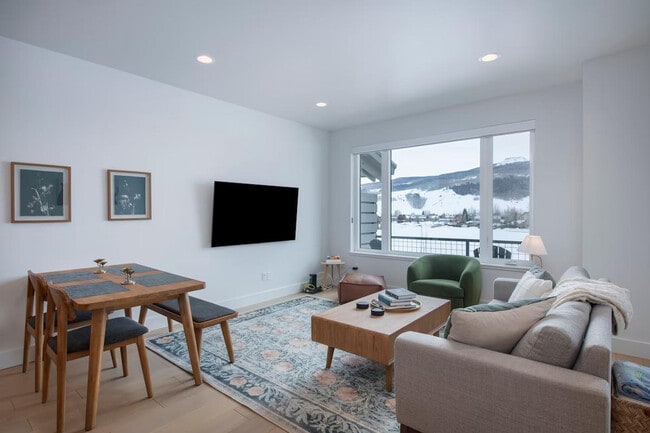 85 Haverly St in Crested Butte, CO - Building Photo - Building Photo