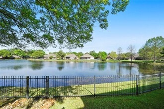 39 Wild Meadow Ct in Spring, TX - Building Photo - Building Photo