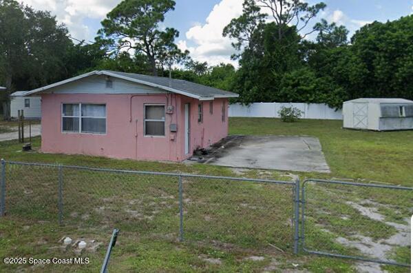 4421 31st Ave in Vero Beach, FL - Building Photo
