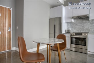 354 S Spring St in Los Angeles, CA - Building Photo - Building Photo