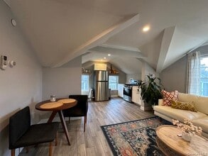 55 Green St in Huntington, NY - Building Photo - Building Photo