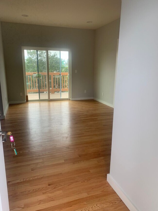 2221 Santa Rita St in Oakland, CA - Building Photo - Building Photo