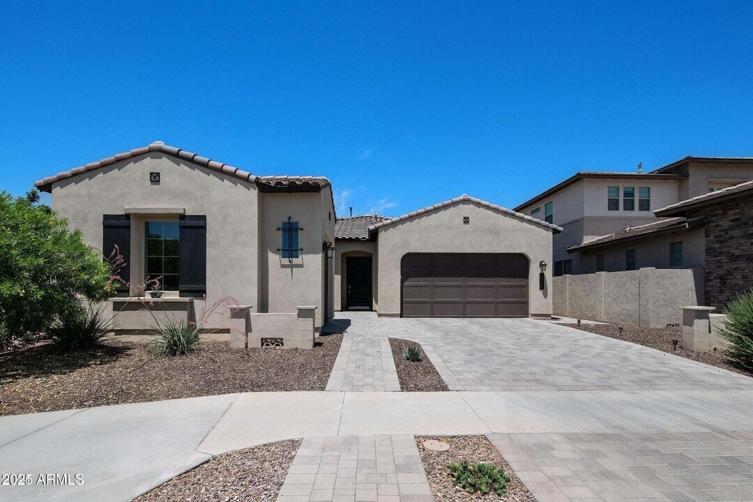 3862 E Bart St in Gilbert, AZ - Building Photo