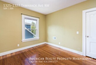 1325-1327 Tamarack Ave NW in Grand Rapids, MI - Building Photo - Building Photo