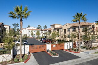 Towne Centre in Foothill Ranch, CA - Building Photo - Building Photo