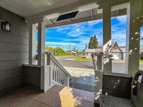 1691 G St in Napa, CA - Building Photo - Building Photo