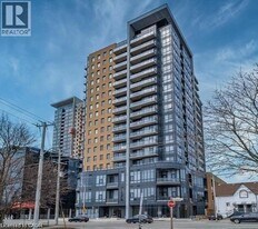 100 Garment St in Kitchener, ON - Building Photo