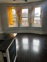 422 W Coulter St, Unit second flr unit in Philadelphia, PA - Building Photo - Building Photo