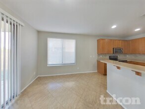 6624 S 45th Glen in Phoenix, AZ - Building Photo - Building Photo