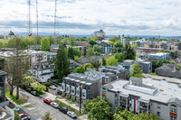 Aldrich 15 in Seattle, WA - Foto de edificio - Building Photo