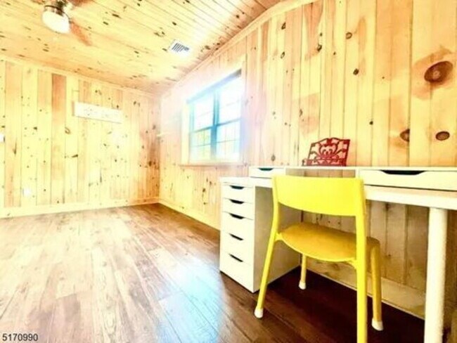 487 Walker Ave in Ewing Township, NJ - Building Photo - Building Photo