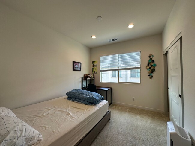 191 Lantana Dr in Stanton, CA - Building Photo - Building Photo