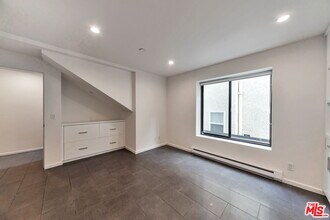 1824 Redondo Blvd in Los Angeles, CA - Building Photo - Building Photo