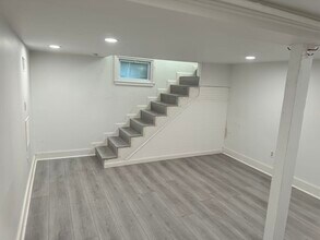 32 Fairmont Ave, Unit 1F in Cambridge, MA - Foto de edificio - Building Photo