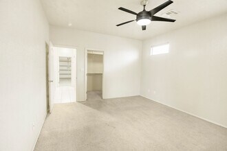 3 Bedroom 2 Bathroom plus Office in Alamogordo, NM - Building Photo - Building Photo