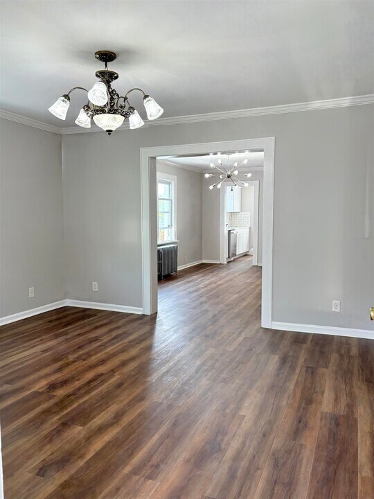42-44 Intervale Rd in Teaneck, NJ - Building Photo