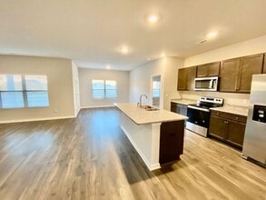 123 Derbyshire Dr in New Market, AL - Building Photo - Building Photo