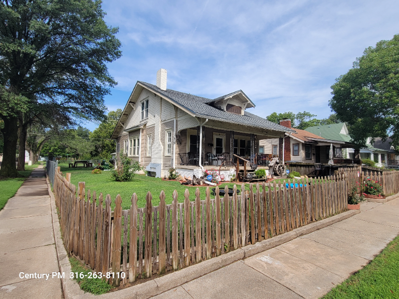 751 S Pattie St in Wichita, KS - Building Photo