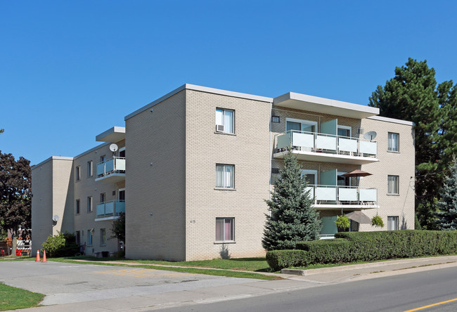 Linwell Terrace in St Catharines, ON - Building Photo - Primary Photo