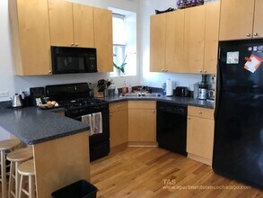 1822 N Campbell Ave-Unit -3N in Chicago, IL - Building Photo - Building Photo