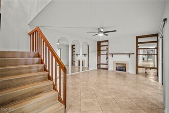 1703 Park Meadows Dr in Ft. Myers, FL - Building Photo - Building Photo